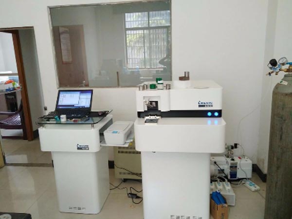 CX-9800直讀光譜儀是創(chuàng)想儀器歐洲技術生產的全譜CCD光譜分析儀