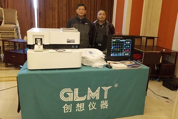 創(chuàng)想展臺(tái)