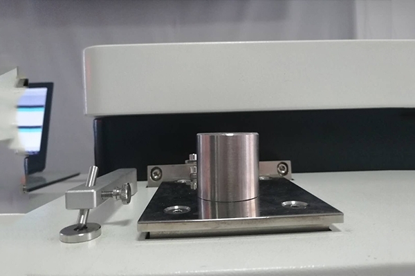 直讀光譜儀系統(tǒng)激發(fā)臺(tái) 直讀光譜儀系統(tǒng)激發(fā)臺(tái)